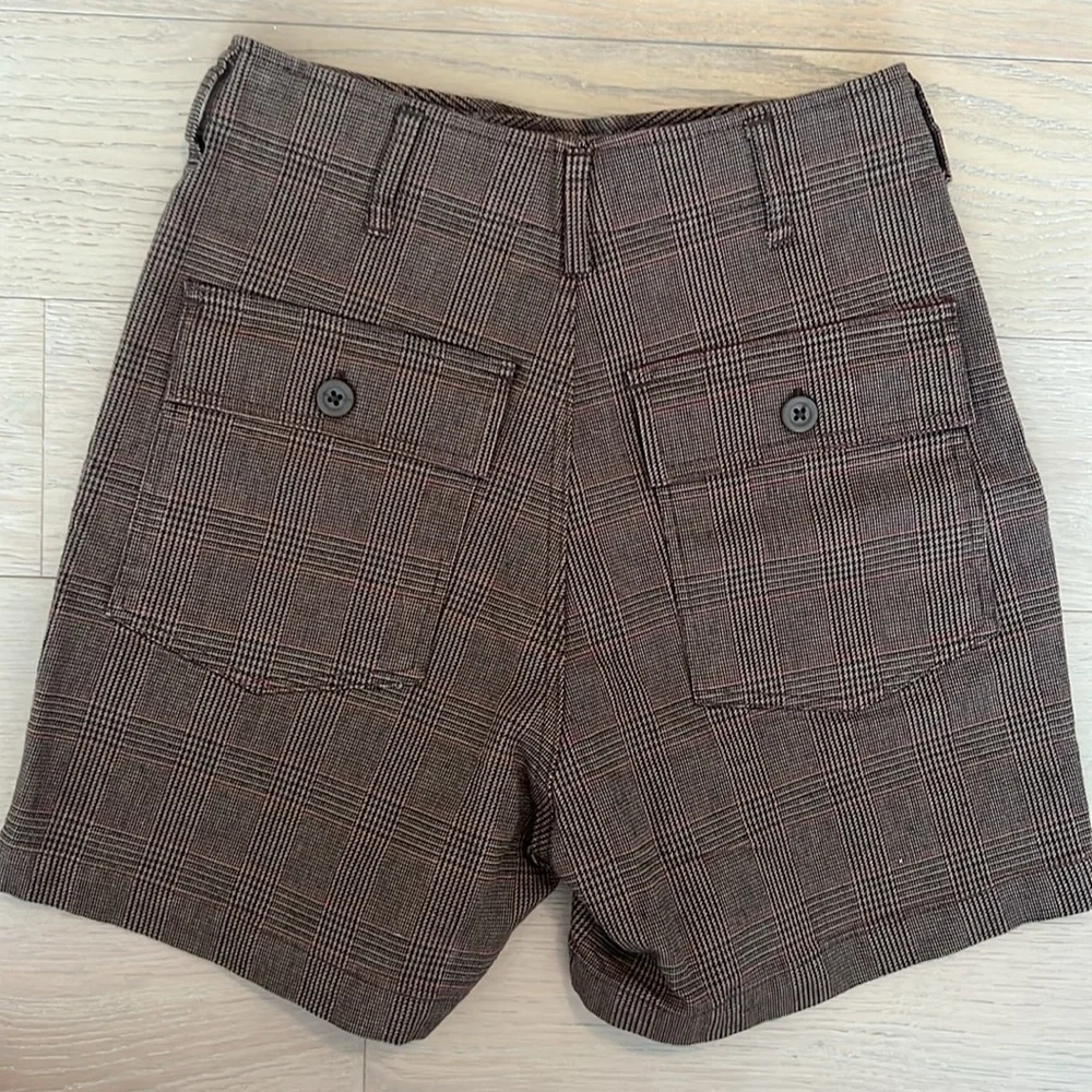 Brandy Melville Plaid Shorts - Picture 2 of 5